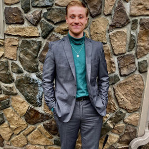 Meet your Posher, Nicholas